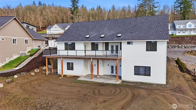 11324 73rd Avenue NE, Arlington, WA 98223