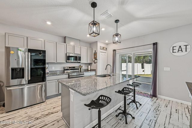 2572 LANTANA Lane, Green Cove Springs, FL 32043