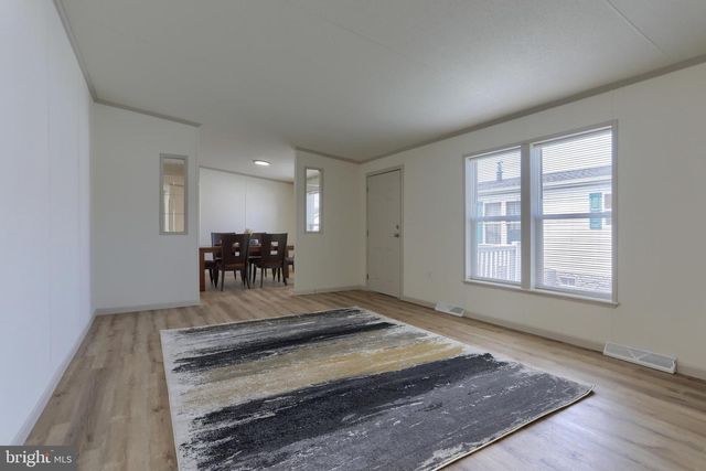 154 W SPRUCE ST, Palmyra, PA 17078
