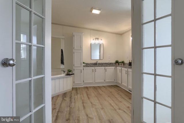 154 W SPRUCE ST, Palmyra, PA 17078