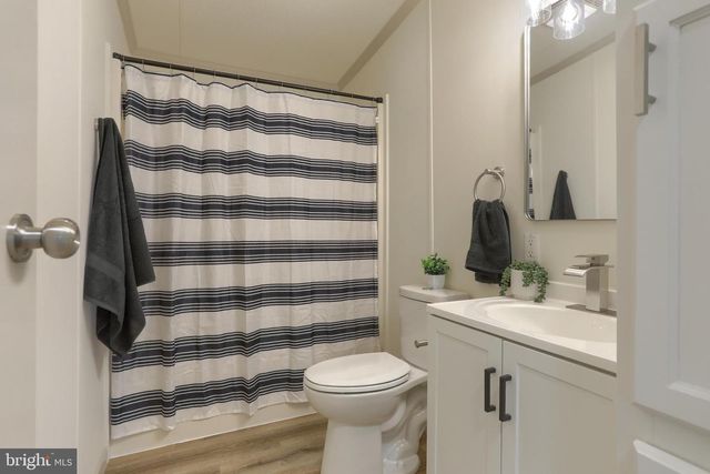 154 W SPRUCE ST, Palmyra, PA 17078