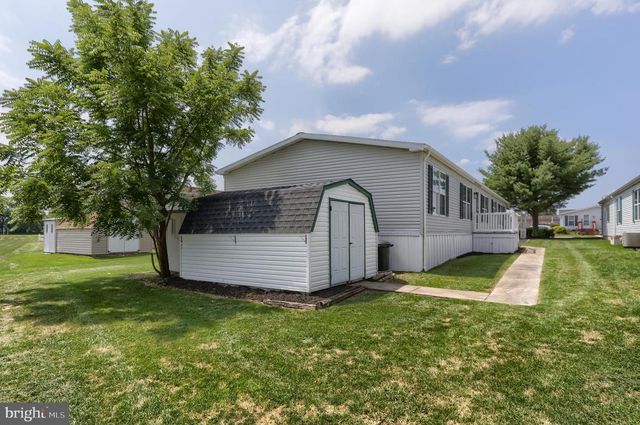 154 W SPRUCE ST, Palmyra, PA 17078