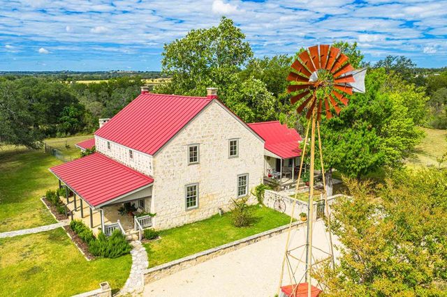6754 N Grape Creek Rd., Fredericksburg, TX 78625