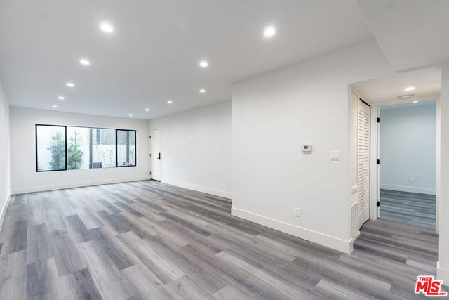 1262 N Sweetzer Avenue 106, West Hollywood, CA 90069