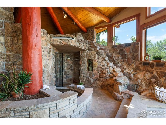 79 Weaver Dr, Boulder, CO 80302