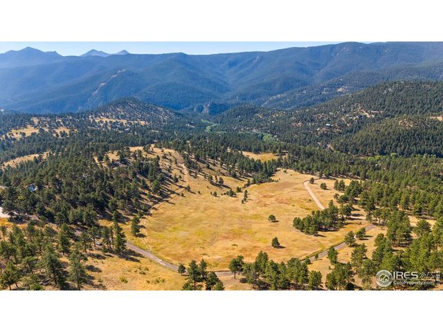 79 Weaver Dr, Boulder, CO 80302