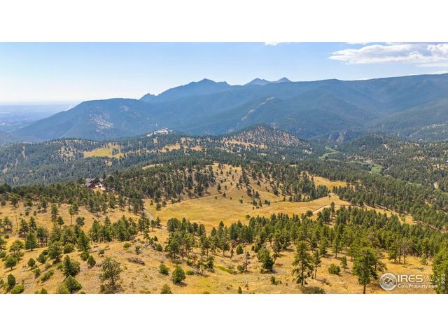 79 Weaver Dr, Boulder, CO 80302