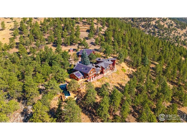 79 Weaver Dr, Boulder, CO 80302