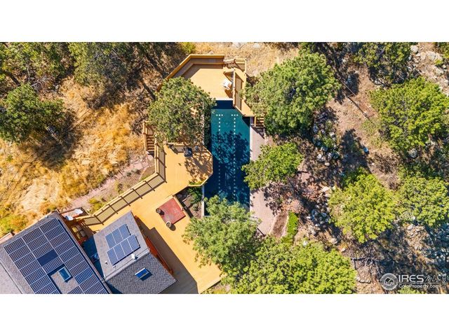 79 Weaver Dr, Boulder, CO 80302
