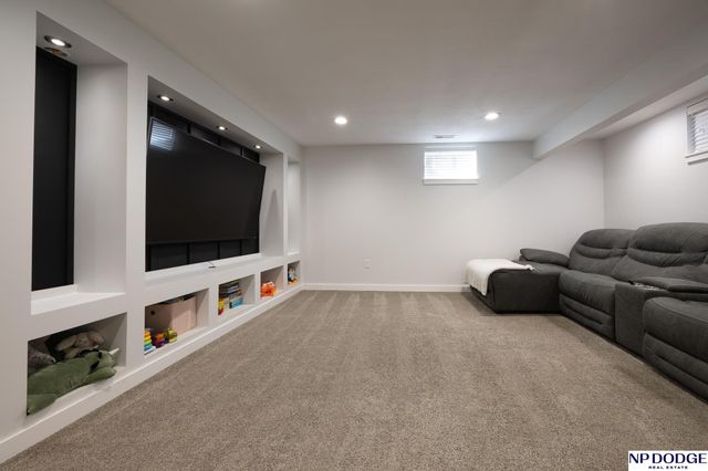 1801 Normandy Lane, Lincoln, NE 68512