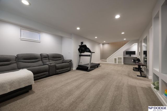 1801 Normandy Lane, Lincoln, NE 68512