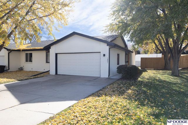 1801 Normandy Lane, Lincoln, NE 68512