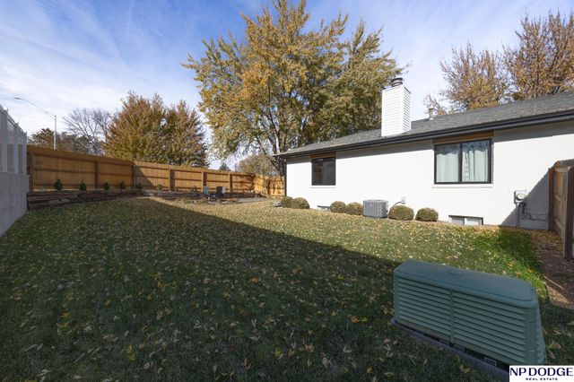 1801 Normandy Lane, Lincoln, NE 68512