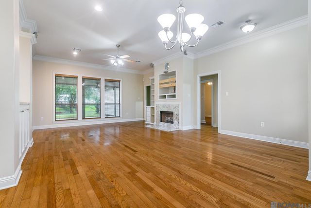 4001 Moss Trail Dr, Zachary, LA 70791
