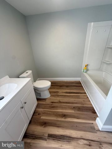 111 E BARBER AVE, Woodbury, NJ 08096