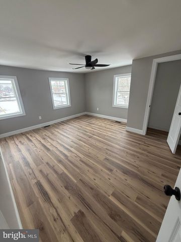 111 E BARBER AVE, Woodbury, NJ 08096