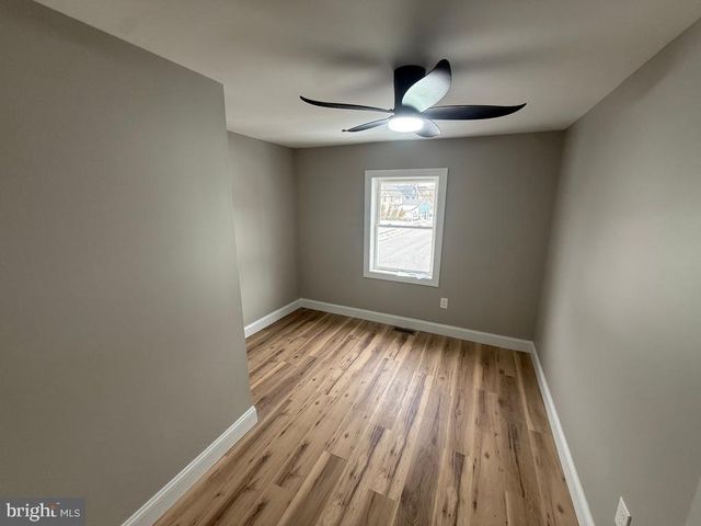 111 E BARBER AVE, Woodbury, NJ 08096