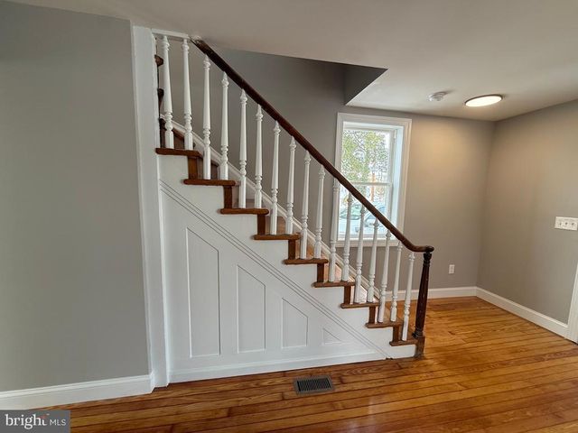 111 E BARBER AVE, Woodbury, NJ 08096