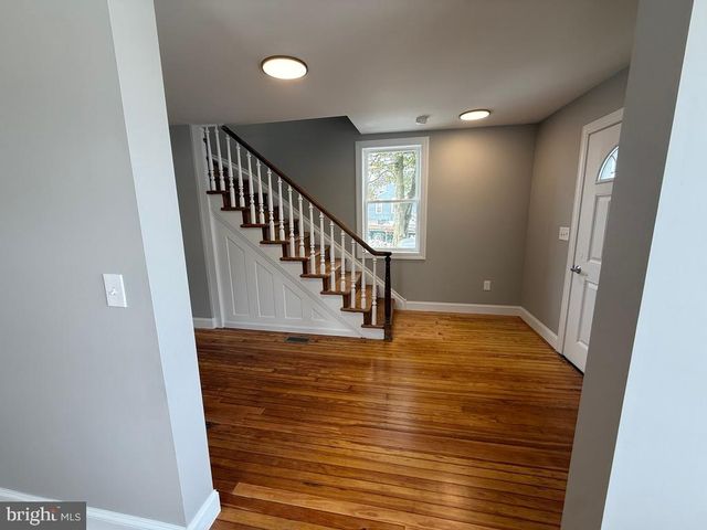 111 E BARBER AVE, Woodbury, NJ 08096