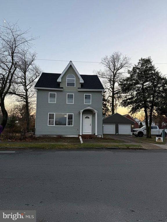 111 E BARBER AVE, Woodbury, NJ 08096