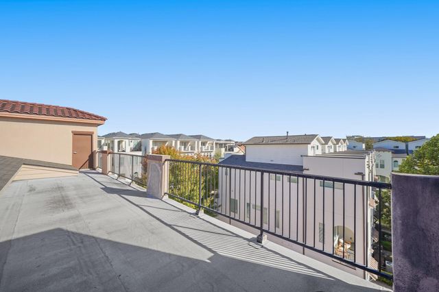 806 Jackson Hill Street 302, Houston, TX 77007