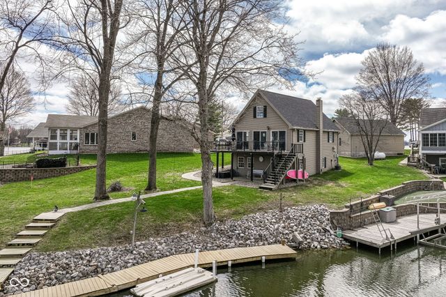 186 Mill Springs, Coatesville, IN 46121