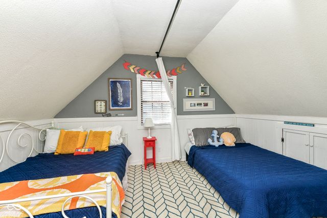 186 Mill Springs, Coatesville, IN 46121