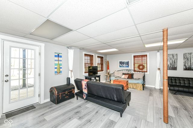 186 Mill Springs, Coatesville, IN 46121