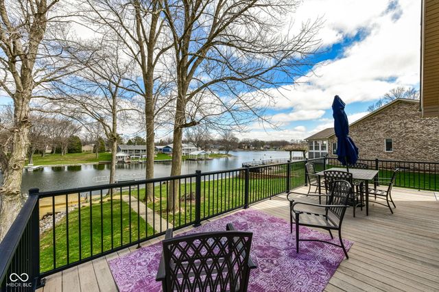 186 Mill Springs, Coatesville, IN 46121