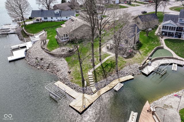 186 Mill Springs, Coatesville, IN 46121