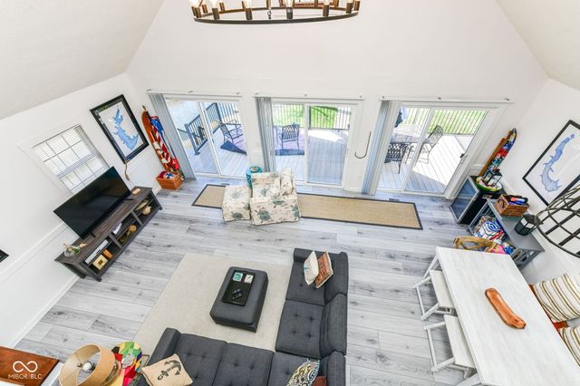 186 Mill Springs, Coatesville, IN 46121