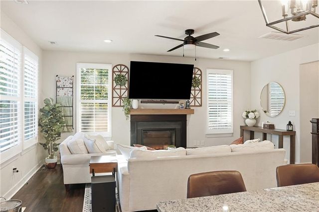 233 Old DR, Chesapeake, VA 23322