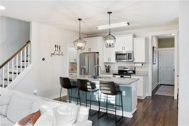 233 Old DR, Chesapeake, VA 23322
