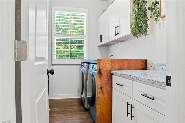 233 Old DR, Chesapeake, VA 23322