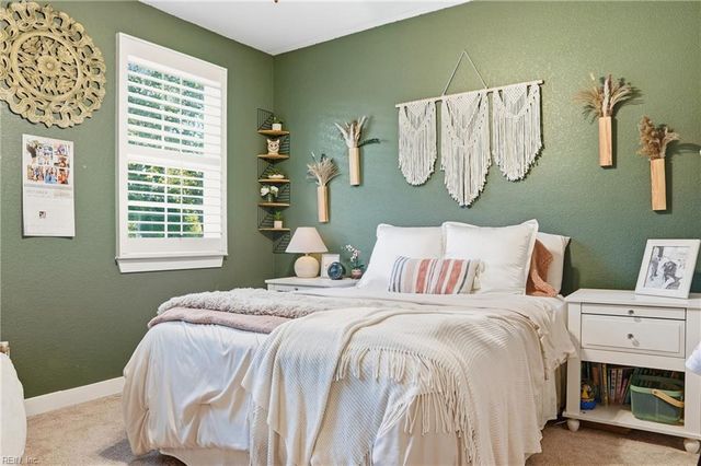 233 Old DR, Chesapeake, VA 23322