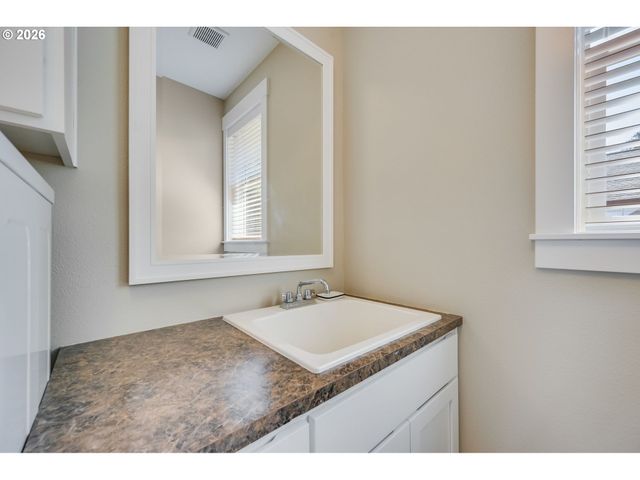 18715 Se 11TH St, Vancouver, WA 98683