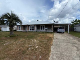 4360 Marilyn Ct, Gulf Breeze, FL 32563