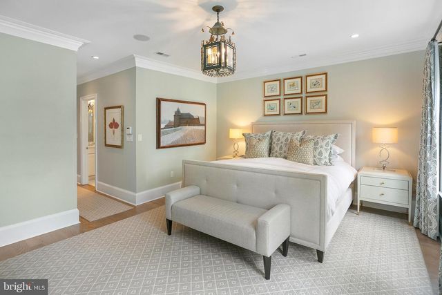 2807 Q STREET, Washington, DC 20007