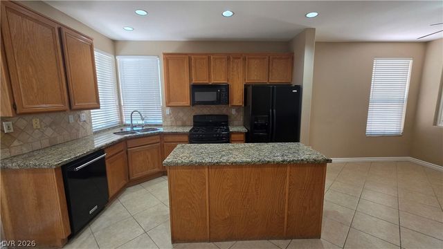 604 PALMWOOD Lane, Las Vegas, NV 89123