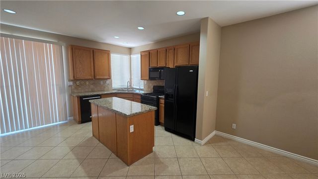 604 PALMWOOD Lane, Las Vegas, NV 89123