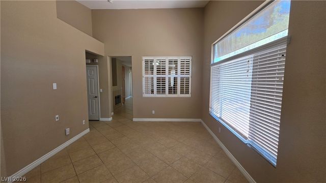604 PALMWOOD Lane, Las Vegas, NV 89123