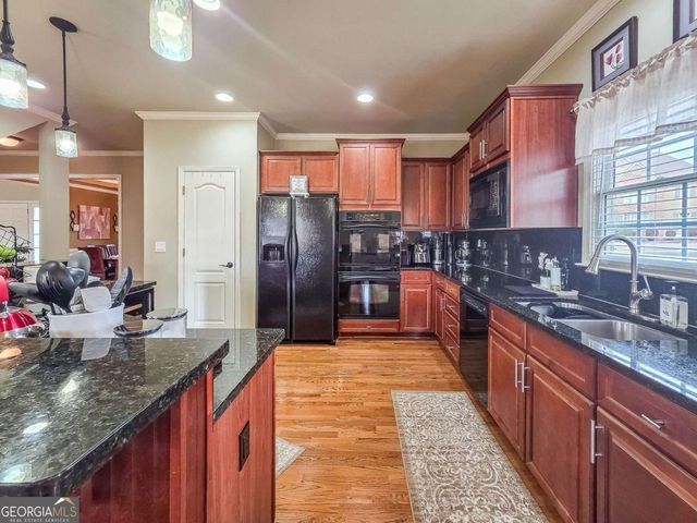 2727 Lost Mill Trace, Buford, GA 30519