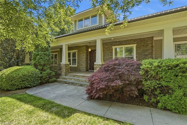 2105 Stone Ridge Place, Winston-salem, NC 27107