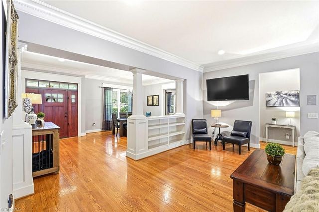 2105 Stone Ridge Place, Winston-salem, NC 27107