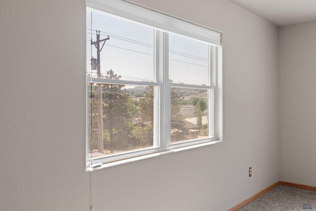 4941 SHERIDAN LAKE RD, Rapid City, SD 57702