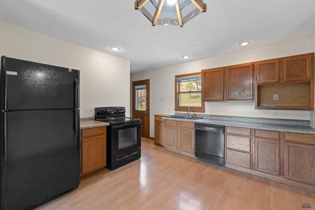 4941 SHERIDAN LAKE RD, Rapid City, SD 57702