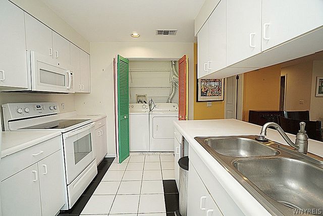 200 Lakefront Boulevard 301, Buffalo, NY 14202