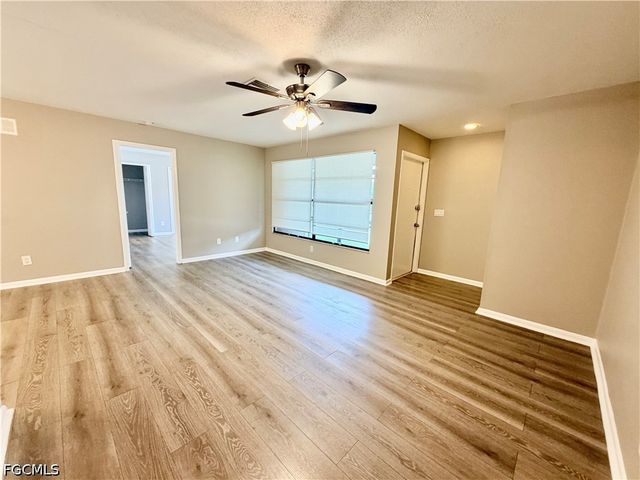 2332 SE 6th TER B, Cape Coral, FL 33990