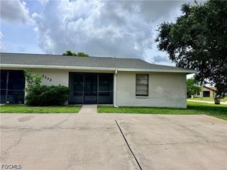2332 SE 6th TER B, Cape Coral, FL 33990