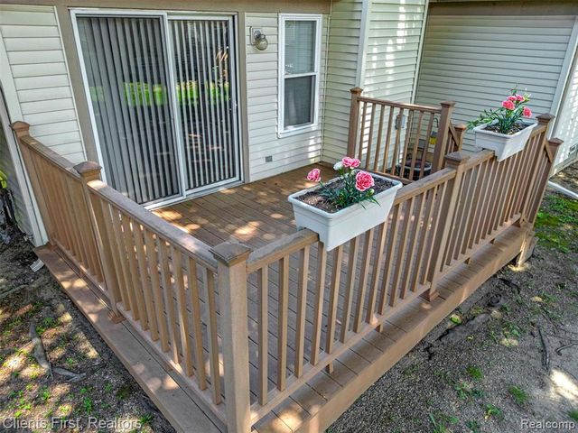 35533 Dove Trail 24, Westland, MI 48185